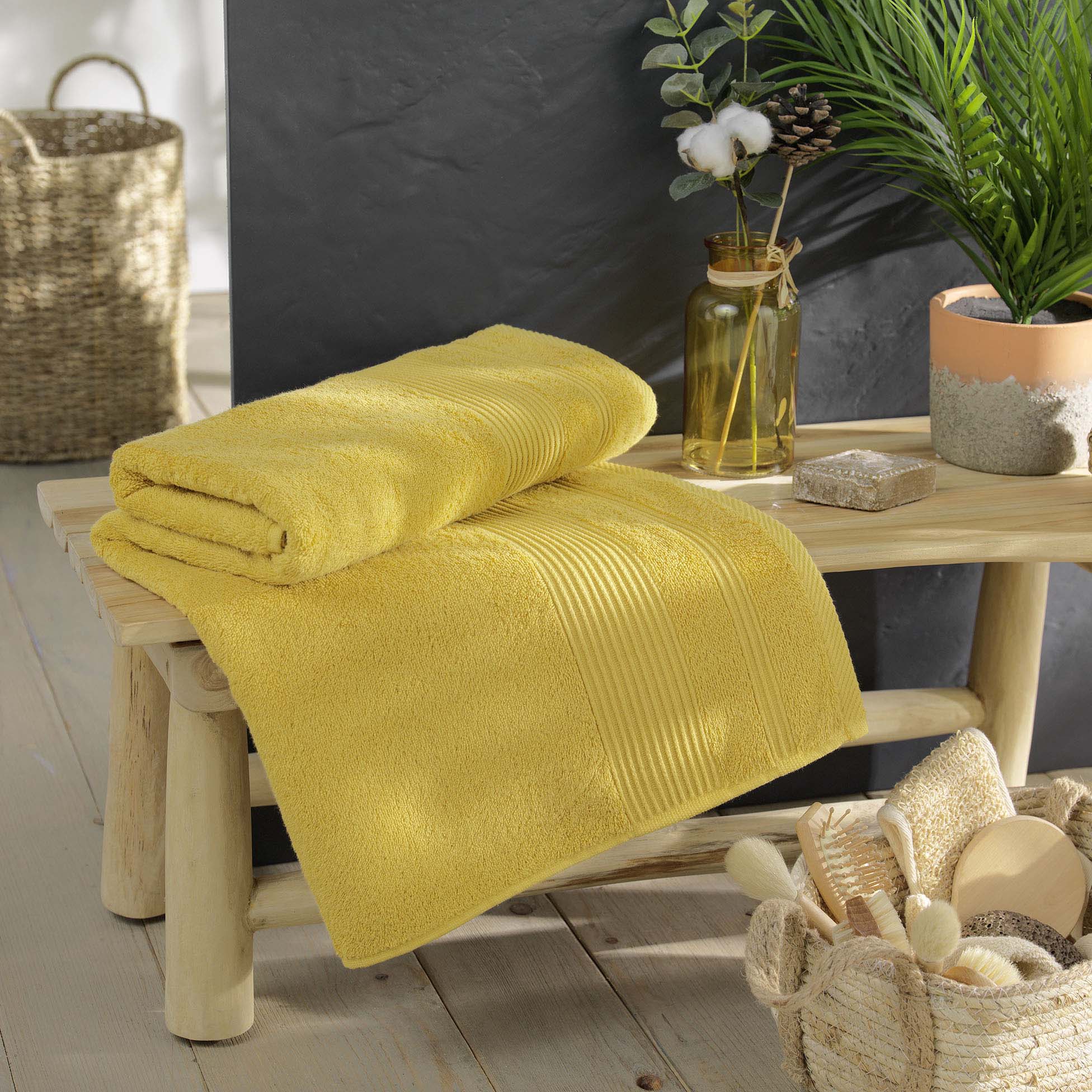 Serviette ou drap de bain 90 x 150 cm Tendresse jaune