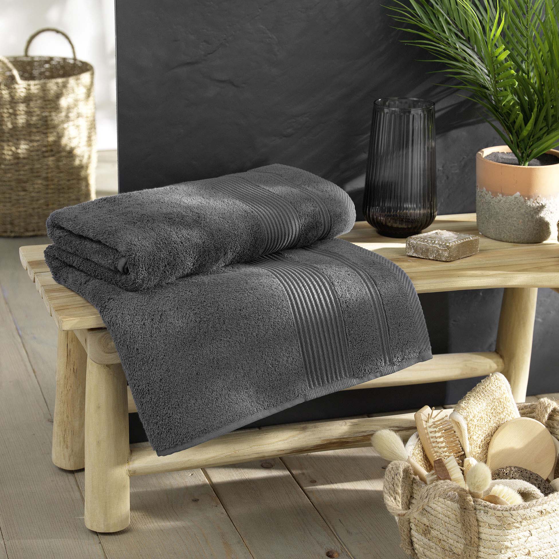 Serviette ou drap de bain 90 x 150 cm Tendresse anthracite