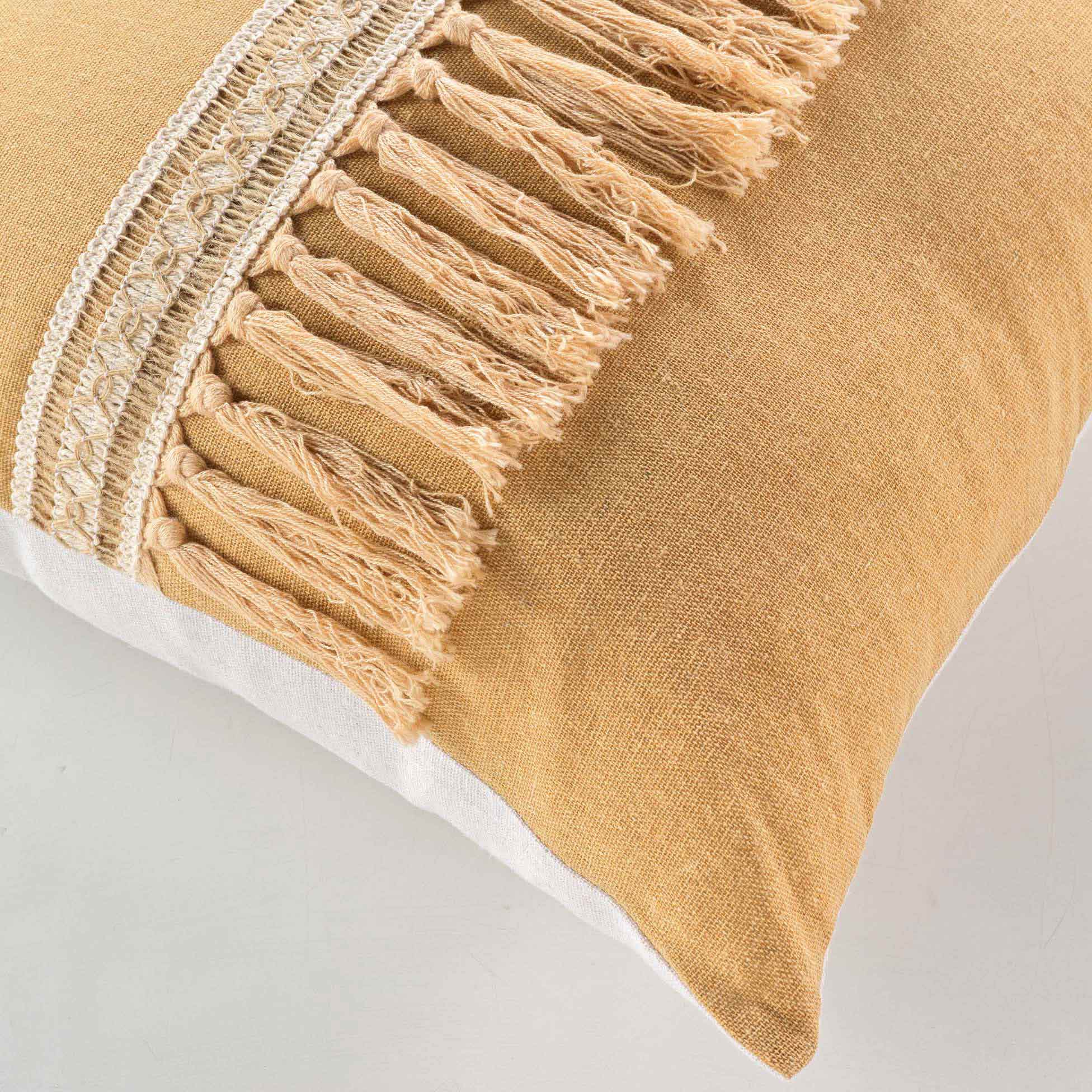 Coussin a franges 45 x 45 cm Jamara ocre