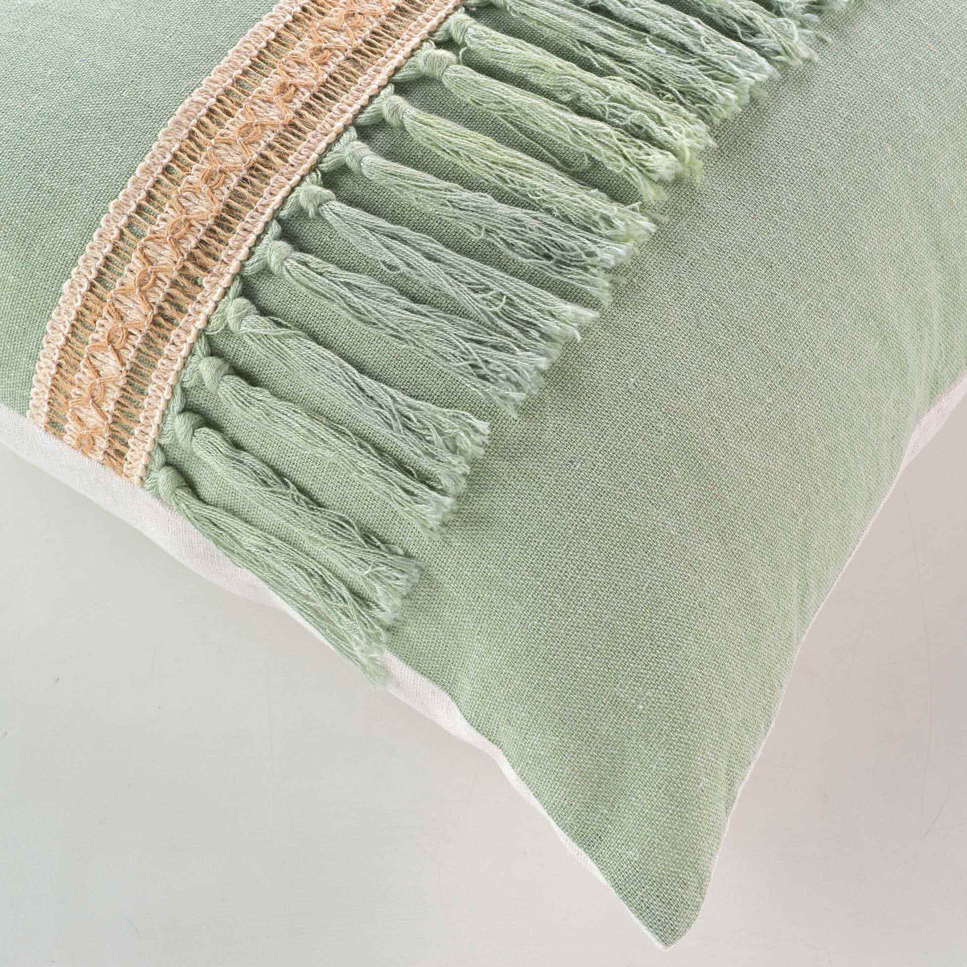 Coussin a franges 45 x 45 cm Jamara sauge