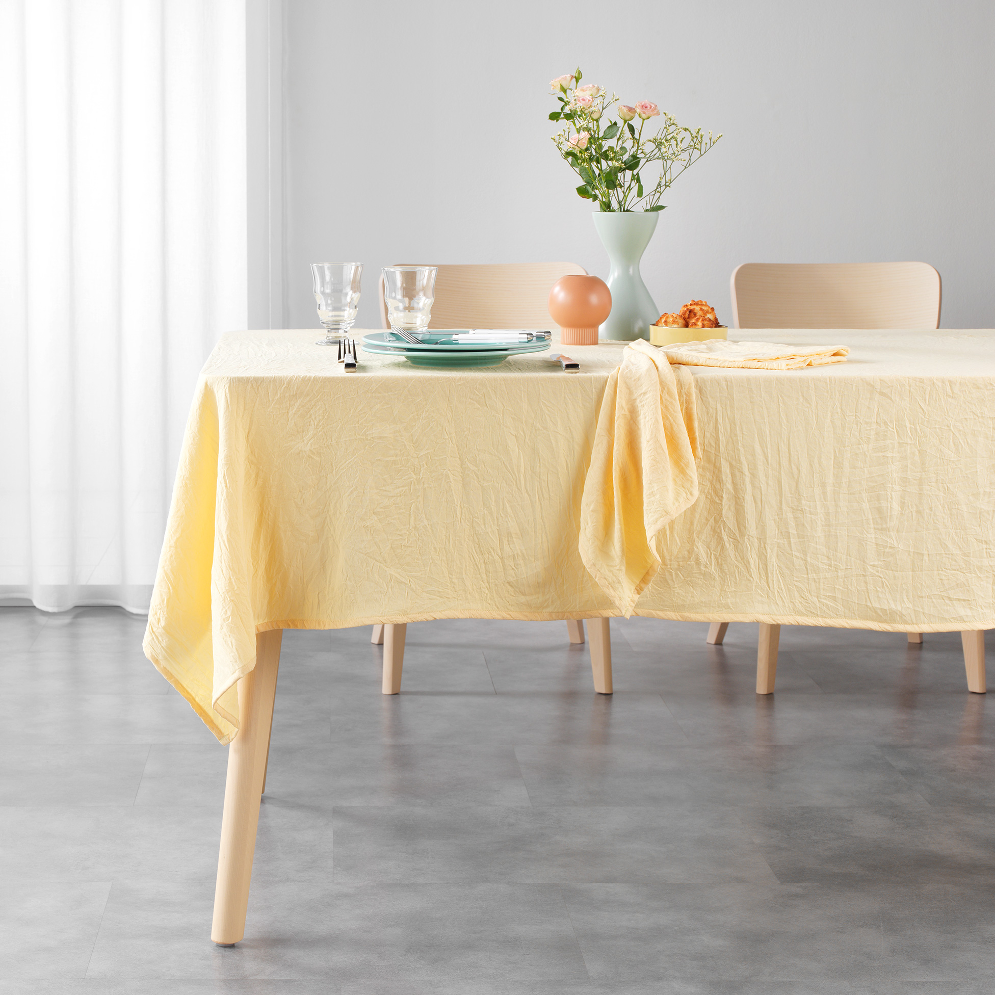 Nappe rectangle microfibre lavee 140 x 240 cm Suzy jaune