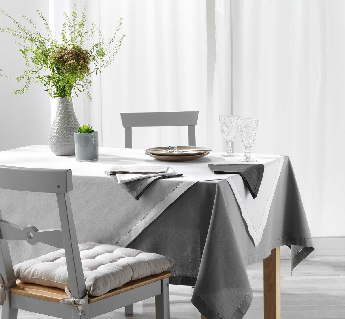 3 Serviettes de table Charlines gris