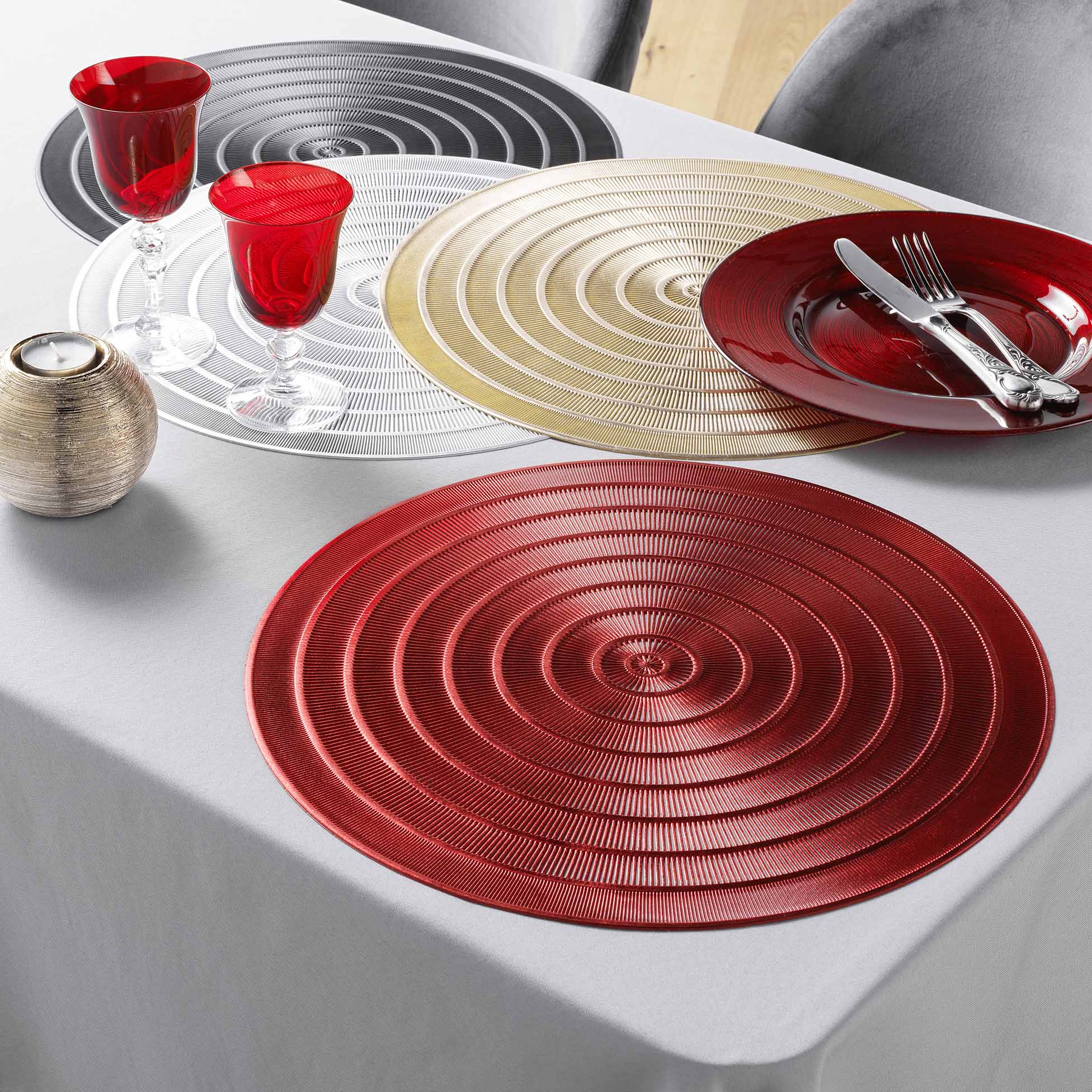 Set de table ajoure  40 cm Orient rouge