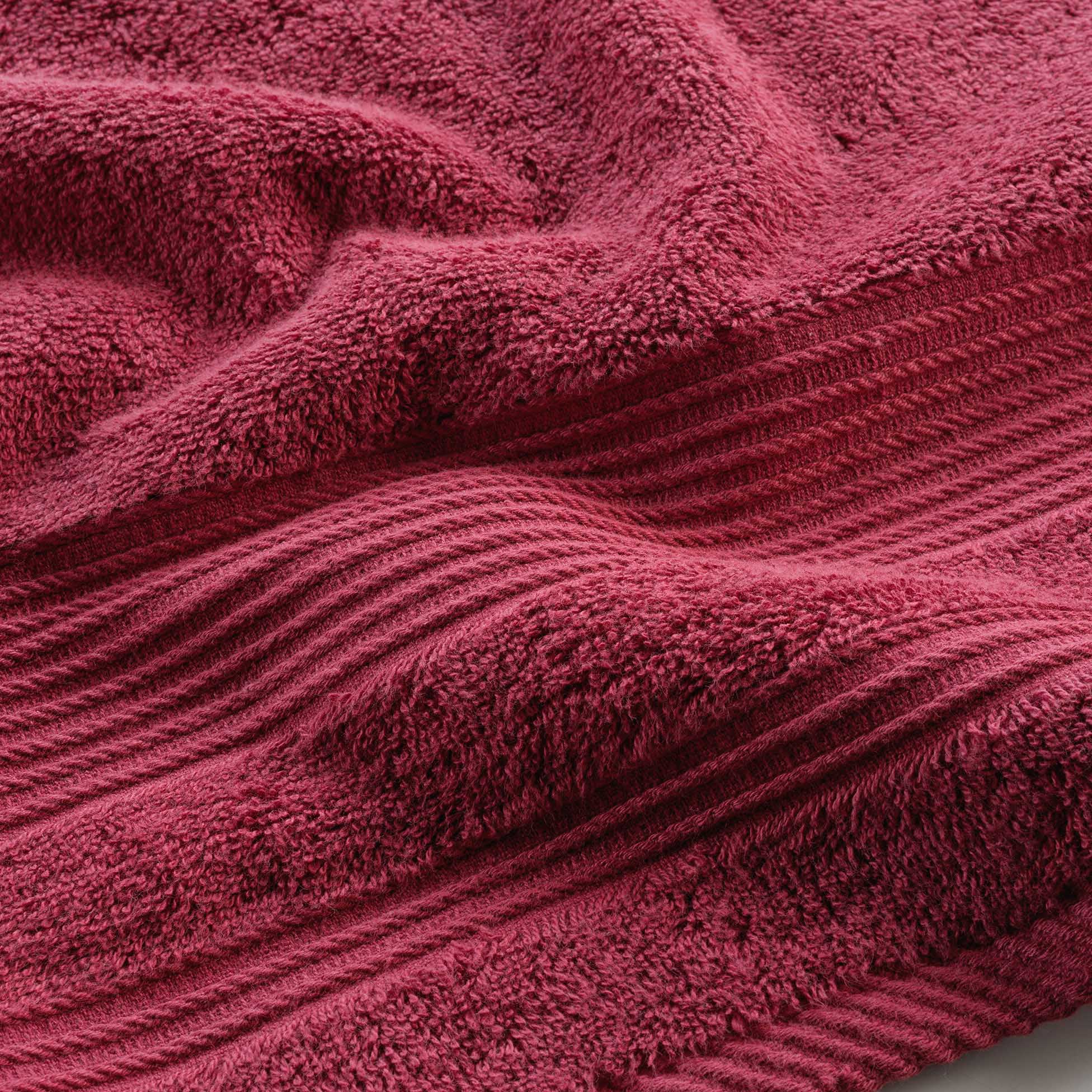 Serviette ou drap de douche 70 x 130 cm Tendresse rouge