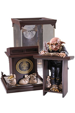 Harry Potter Statuette Magical Creatures Gringotts Goblin 19 cm