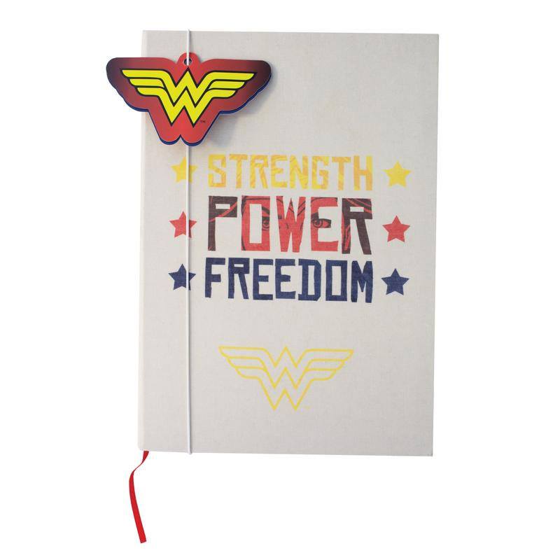 Wonder Woman cahier reli Strength Power Freedom