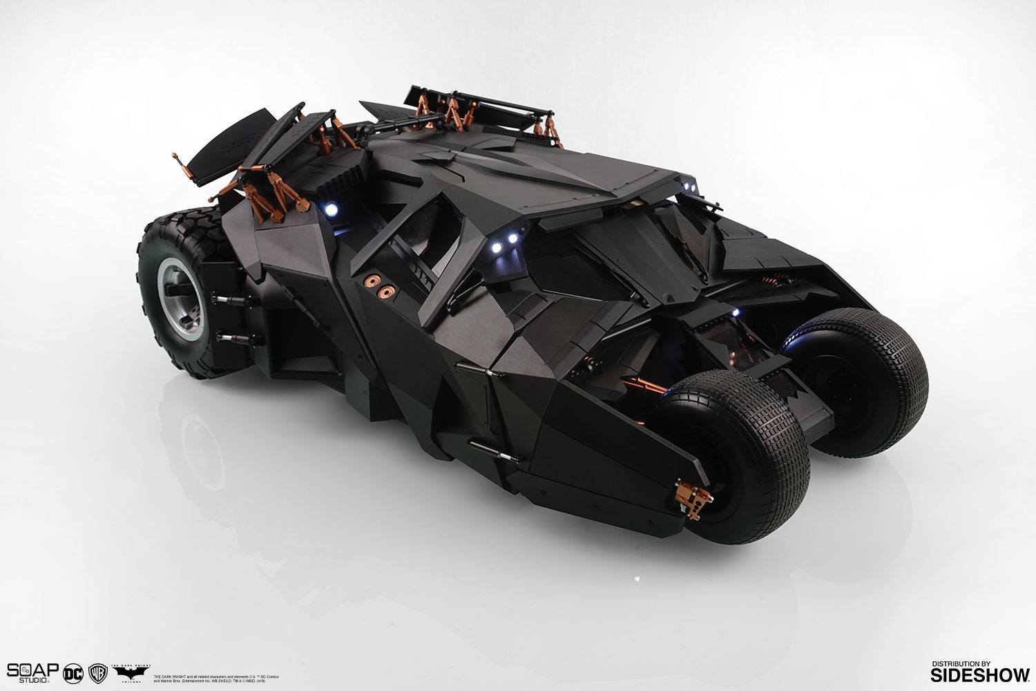 The Dark Knight vhicule RC 1/12 Tumbler Driver Pack 37 cm