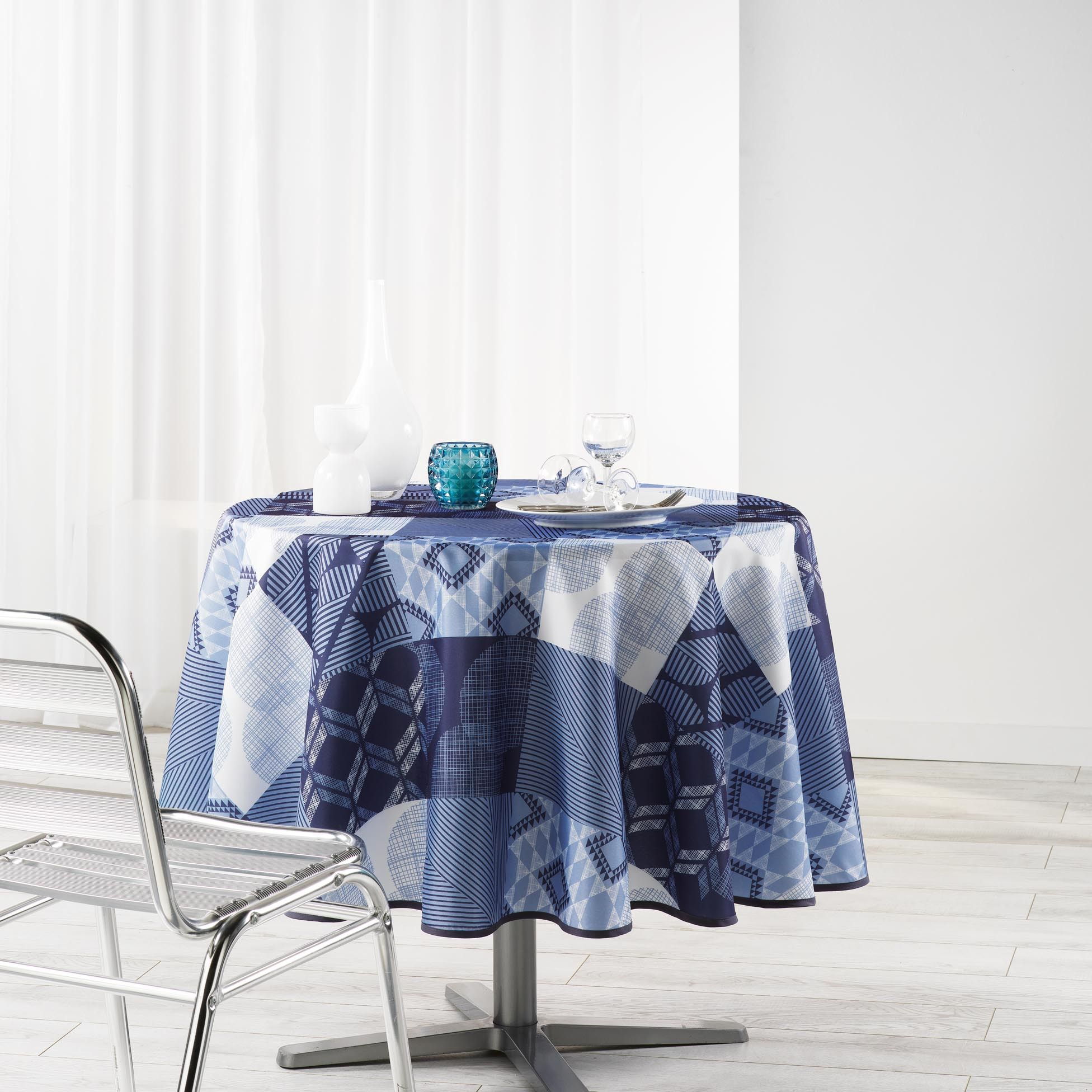 Nappe polyester imprime Dalea Bleu 180 cm
