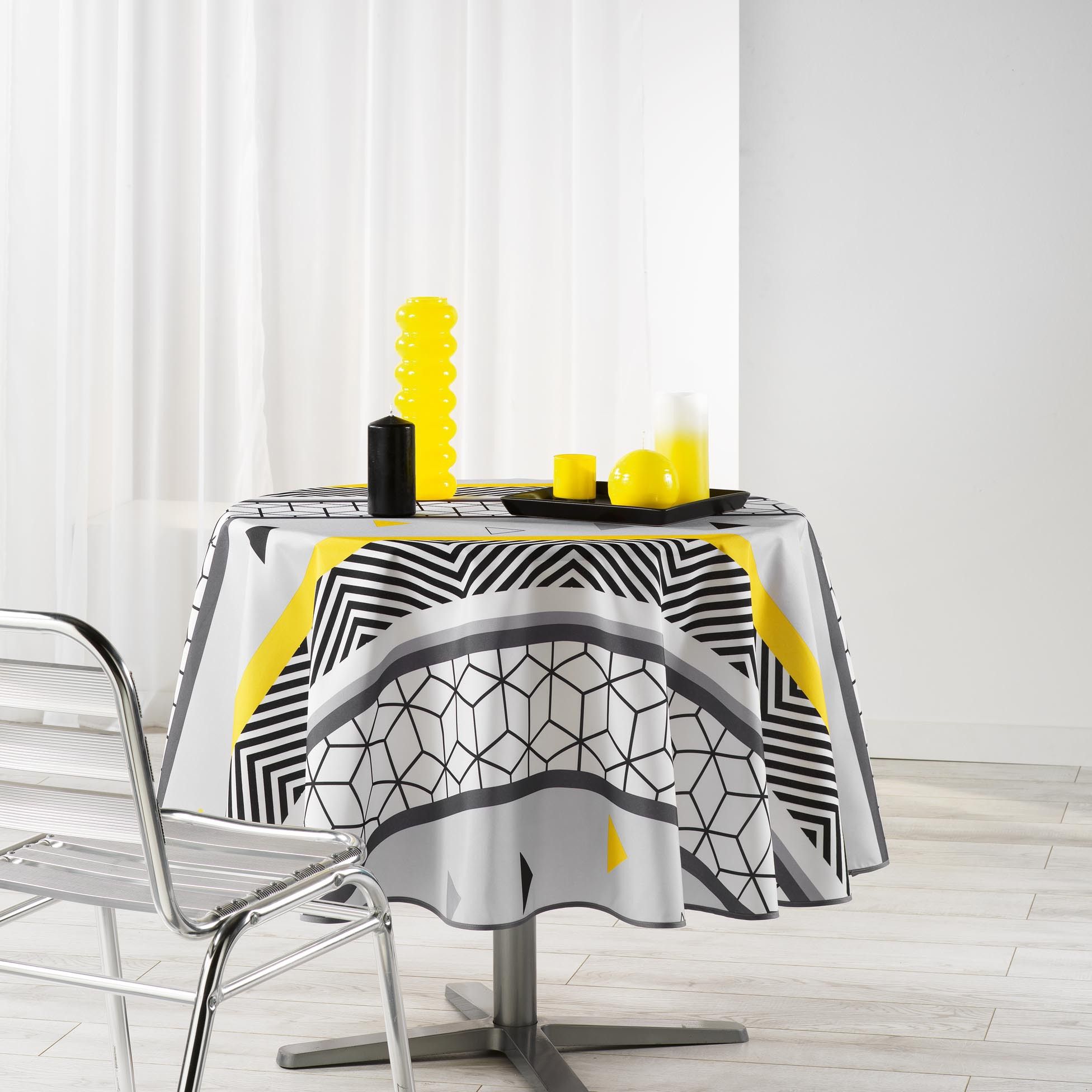 Nappe polyester imprime Yellow Mix 180 cm