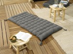 Coussin de Sol ou Matelas de sol avec pompons Collection Kalas