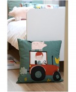 Coussin dehoussable Tom a la ferme