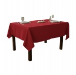 Nappe en polyester Essentiel 145 x 240 cm rouge